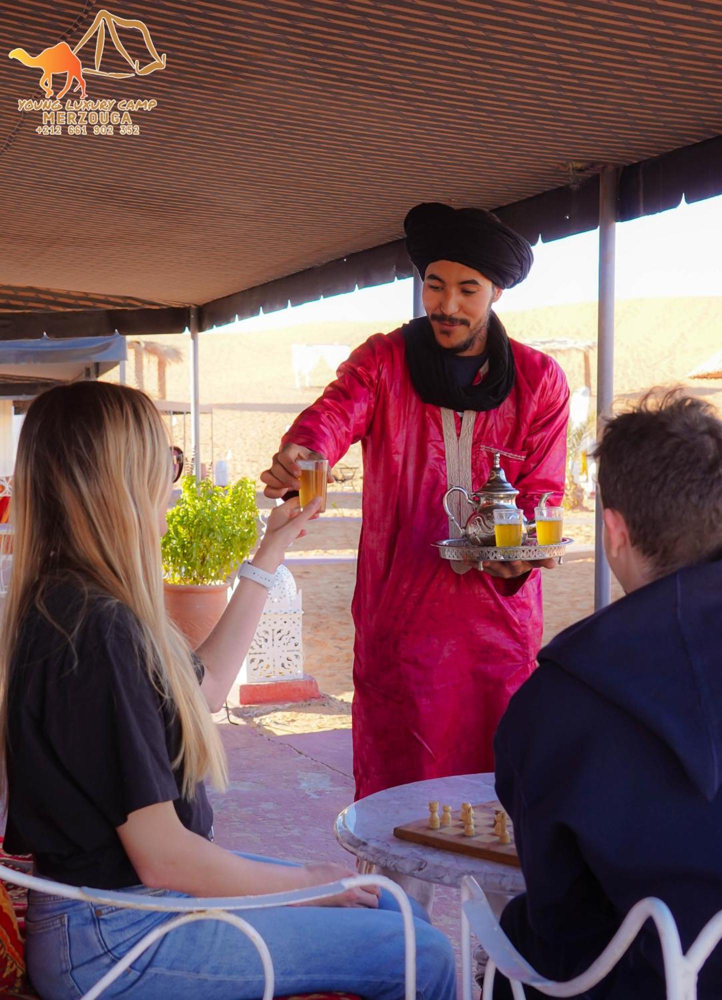 Young Luxury Camp Merzouga Exterior foto